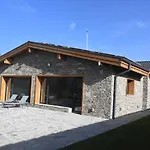 авена и авена 2 Villa Banja